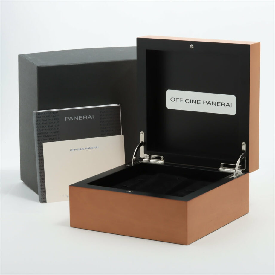 Panerai Luminor  White-Face