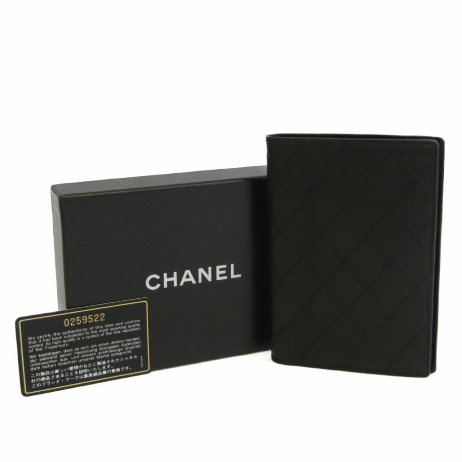 CHANEL wallet