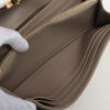 FendiF.I.S.8M0251LeatherWalletBeige5