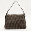 FendiZUCCaMammaBaguetteCanvas_leatherShoulderbagBeige2