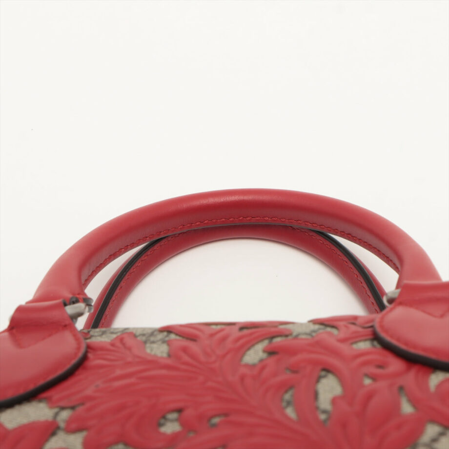 GucciGGSupremeArabesquePVC_leather2wayhandbagBeigexred40952906