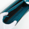 GucciSohoLeatherRound-Zip-WalletBlue5