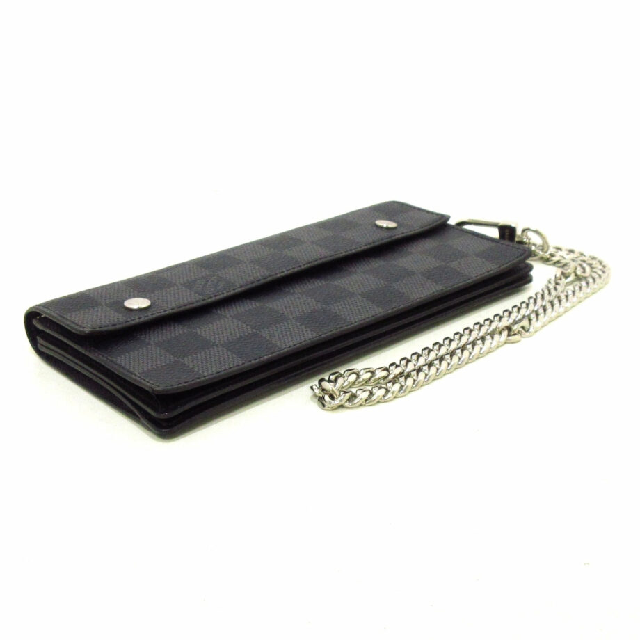 LOUIS VUITTON Accordeon wallet
