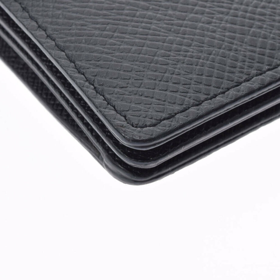 LOUIS VUITTON Accordeon wallet