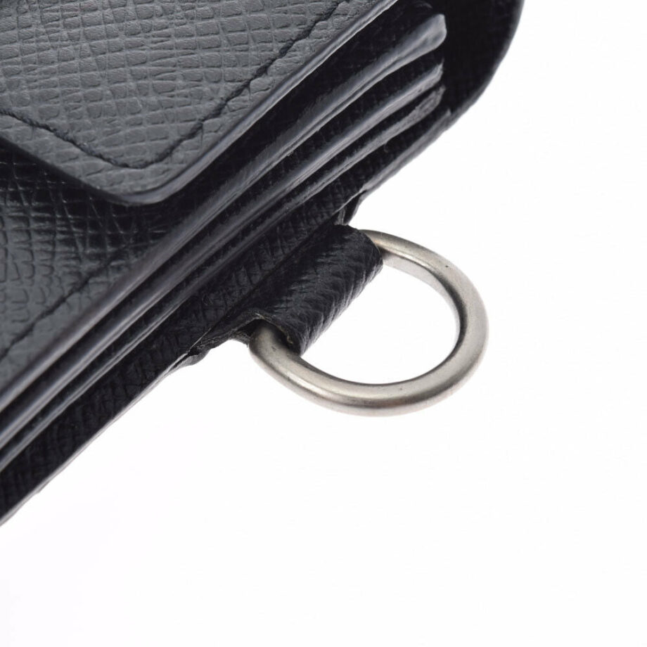 LOUIS VUITTON Accordeon wallet