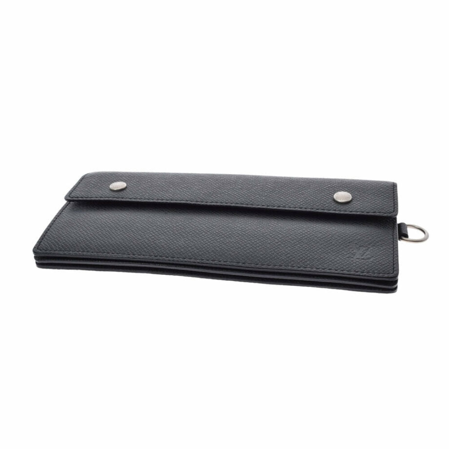 LOUIS VUITTON Accordeon wallet