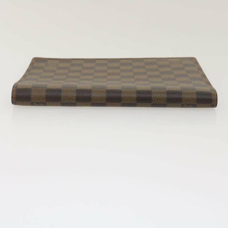 LOUIS VUITTON Agenda cover