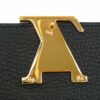 LOUISVUITTONCapucines02