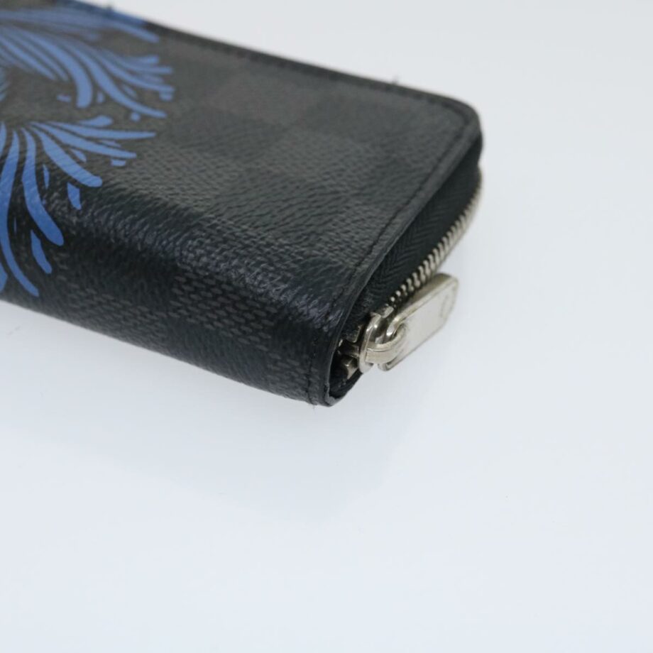 LOUIS VUITTON Christopher