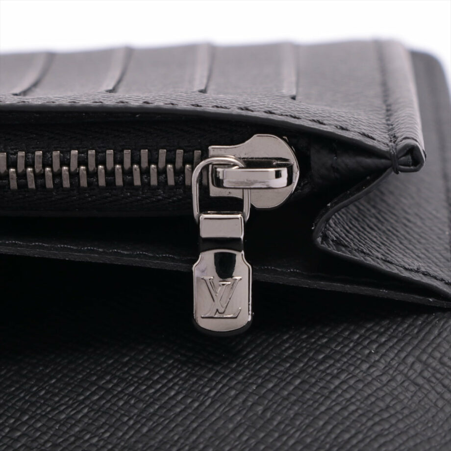 LOUIS VUITTON Portefeuille Brazza