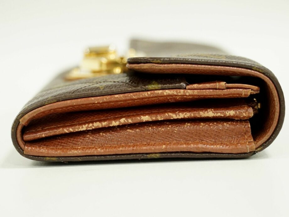 LOUIS VUITTON Portefeuille Sarah