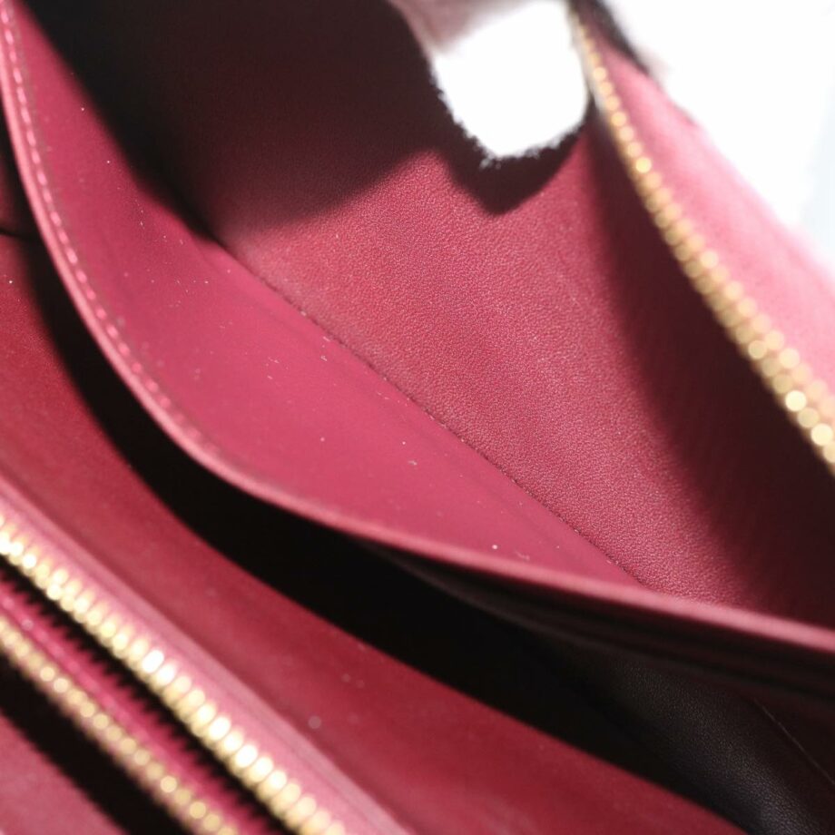 LOUIS VUITTON Portefeuille zippy