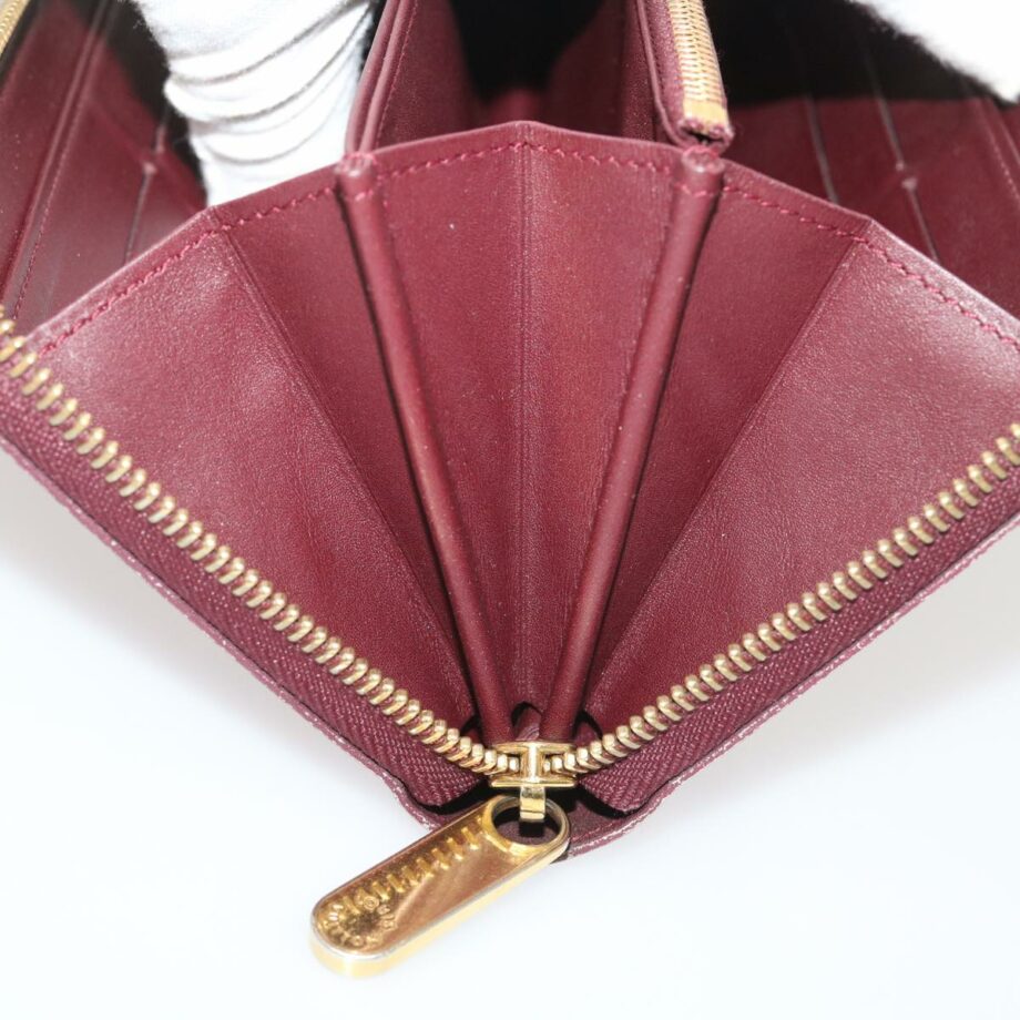 LOUIS VUITTON Portefeuille zippy