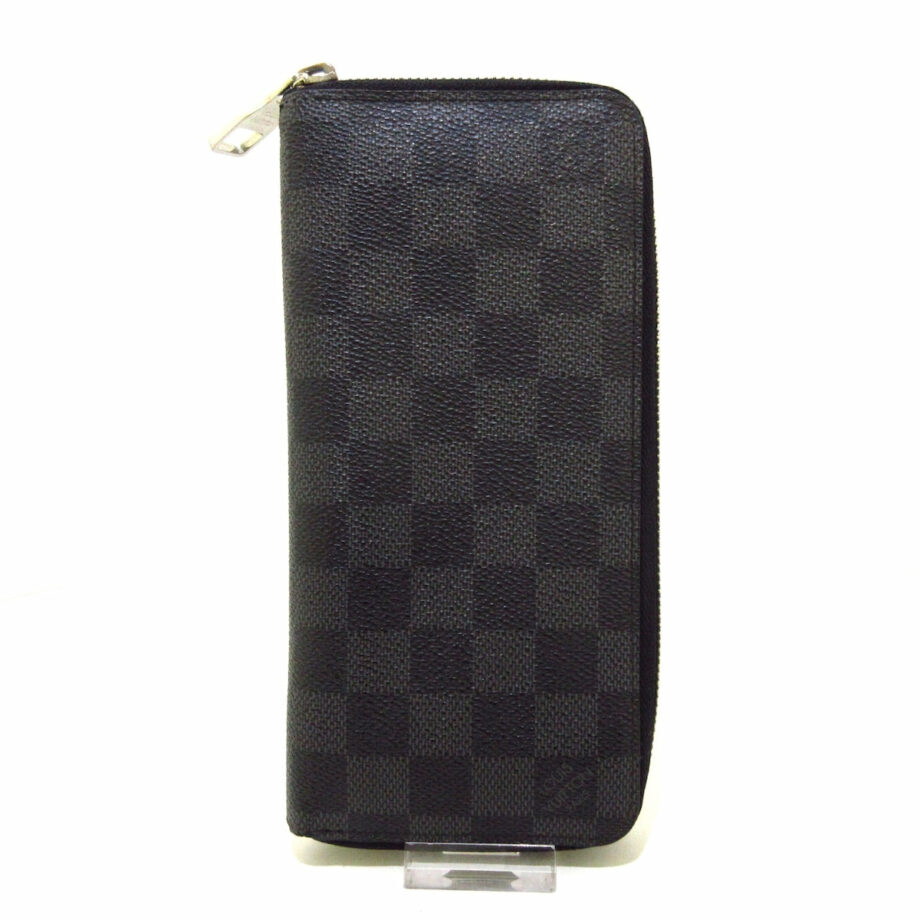 LOUIS VUITTON Zippy Wallet Vertical