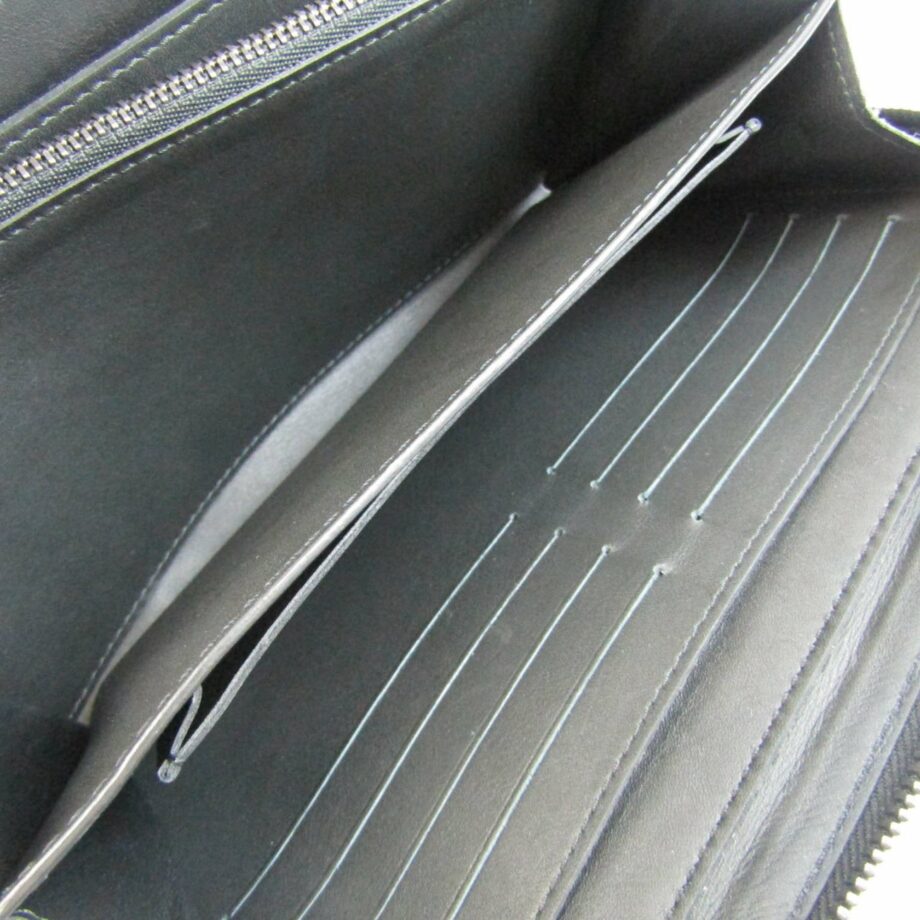 LOUIS VUITTON Zippy XL