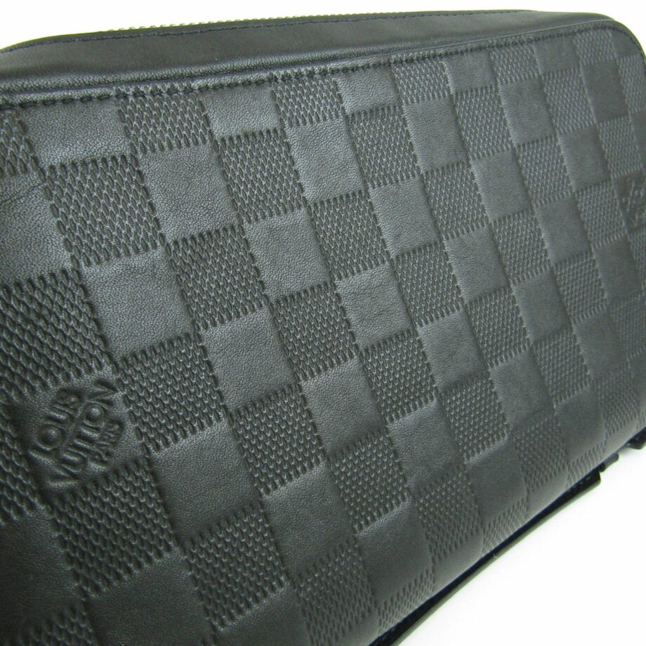 LOUIS VUITTON Zippy XL