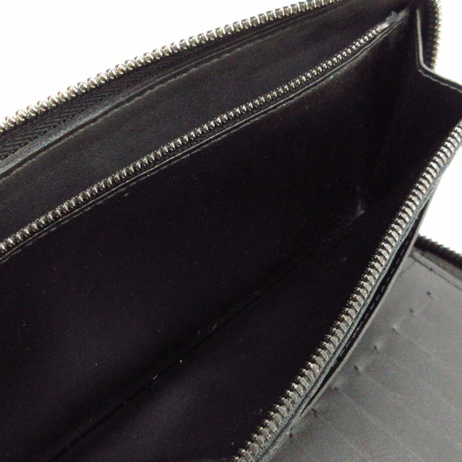 LOUIS VUITTON Zippy wallet