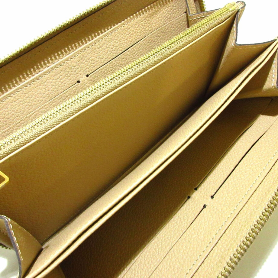 LOUIS VUITTON Zippy wallet