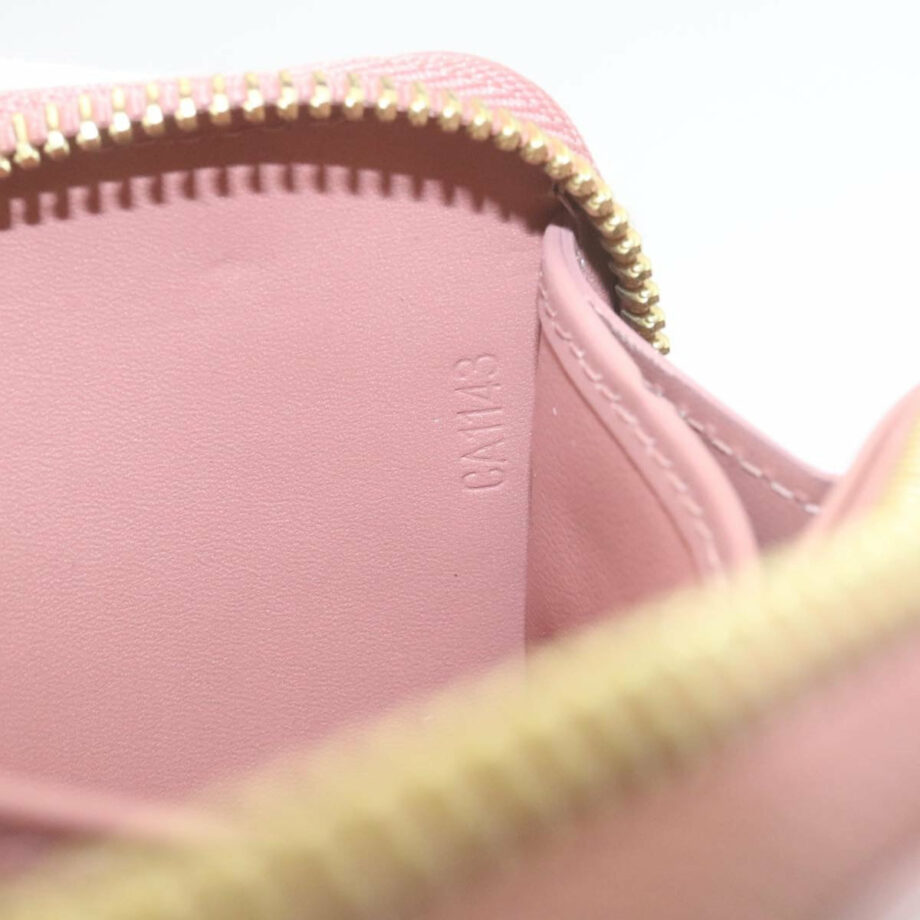 LOUIS VUITTON Zippy wallet