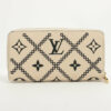 LouisVuittonMonogramEmpreinteBroderyZippywallet02