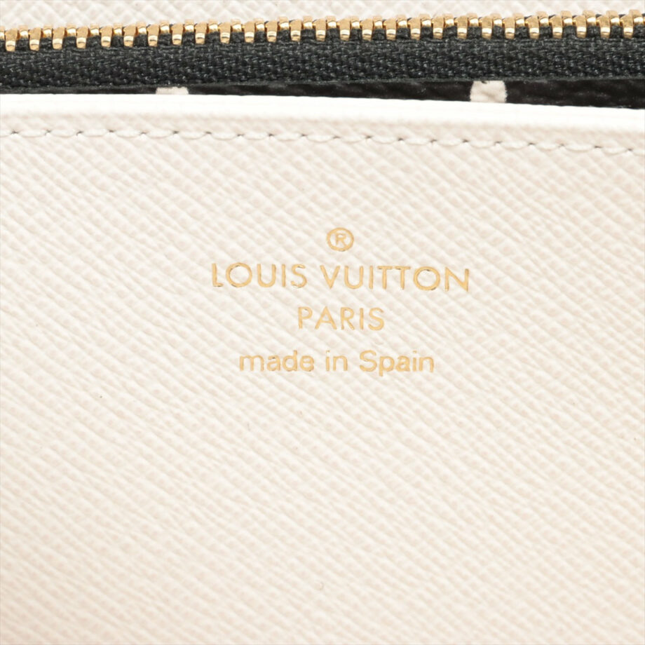 Louis Vuitton Monogram Graffiti Zippy