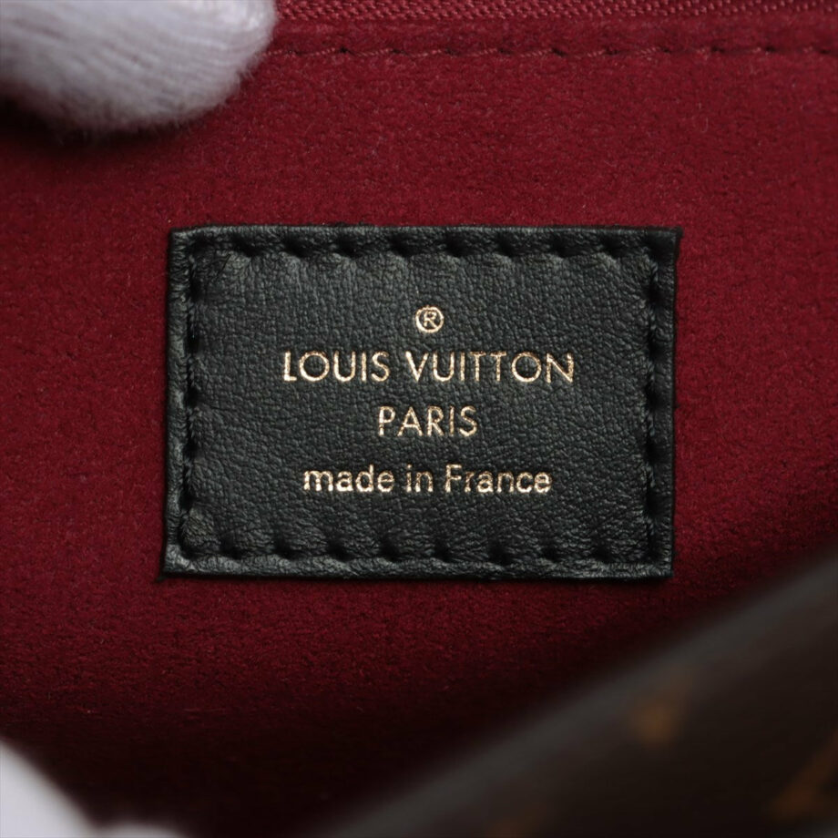 Louis Vuitton bag Passy Monogram M45592