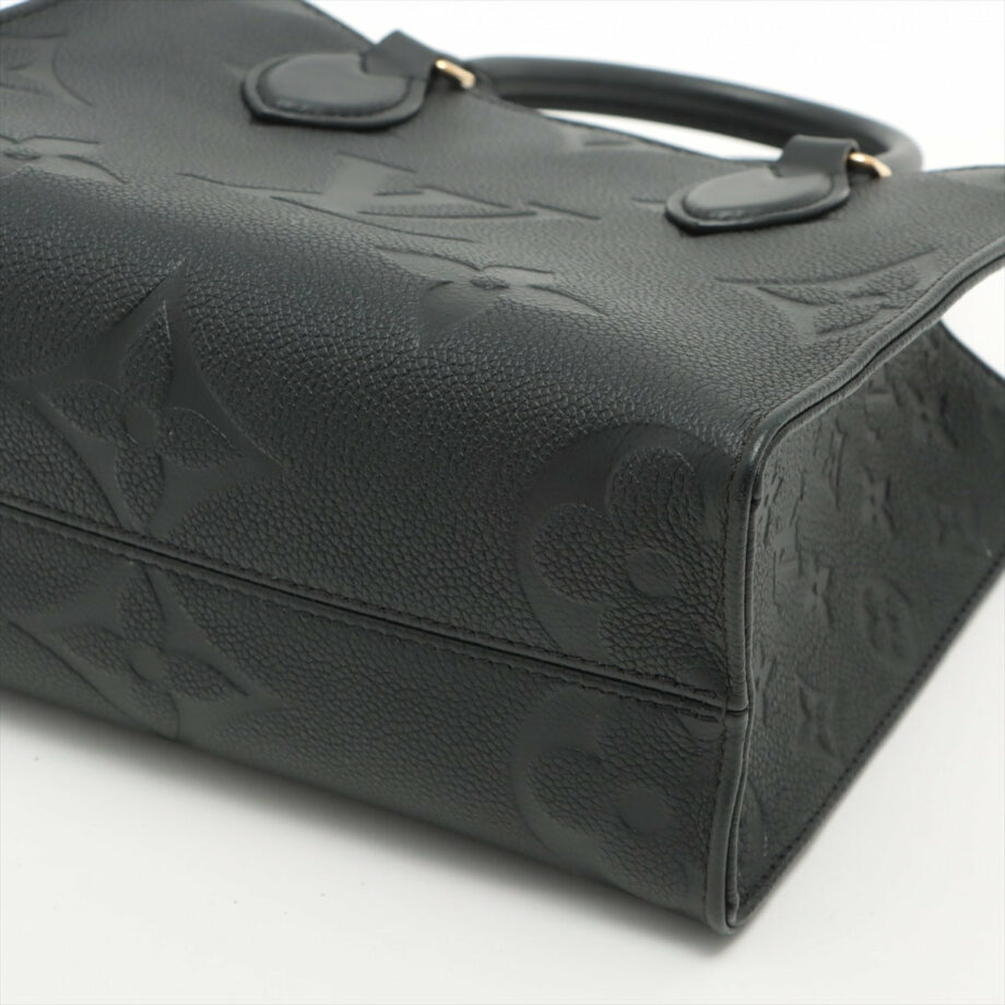 Louis Vuitton monogram unplant On the Go PM M45653