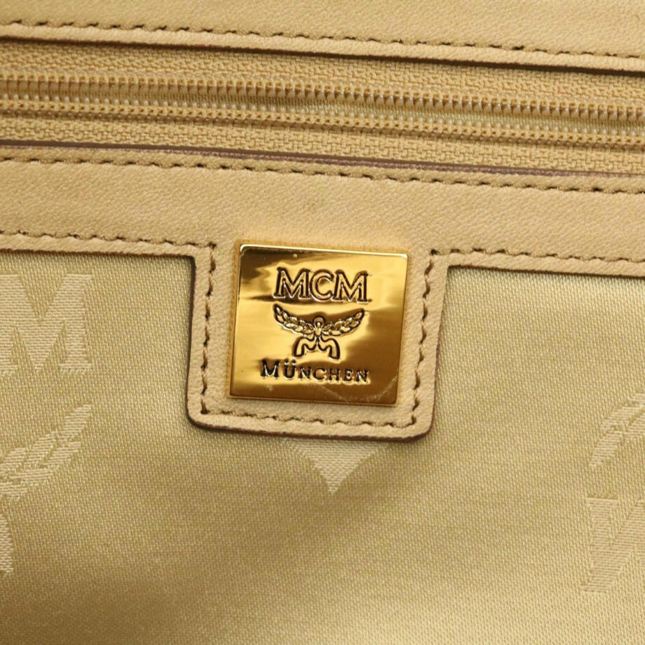 MCM shoulder
