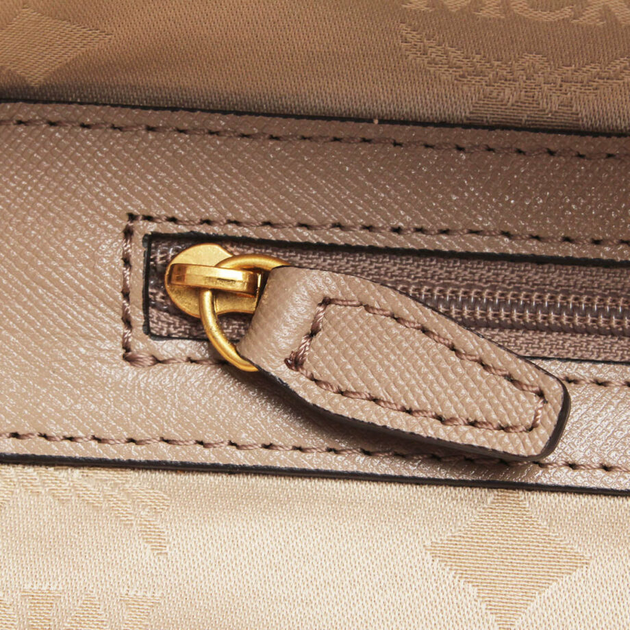 MCM shoulder