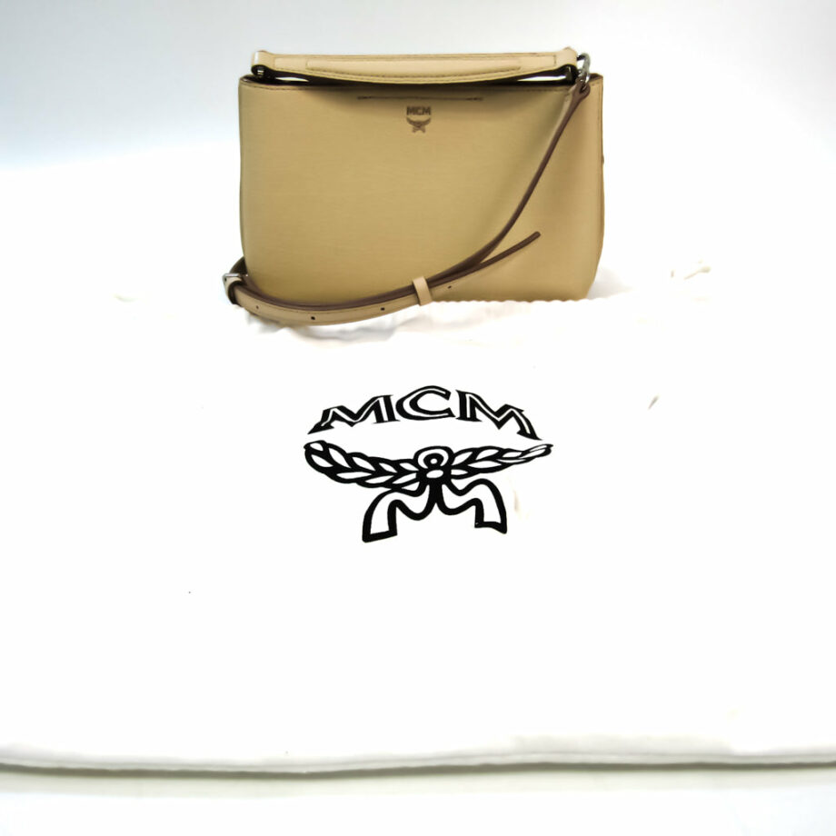 MCM shoulder