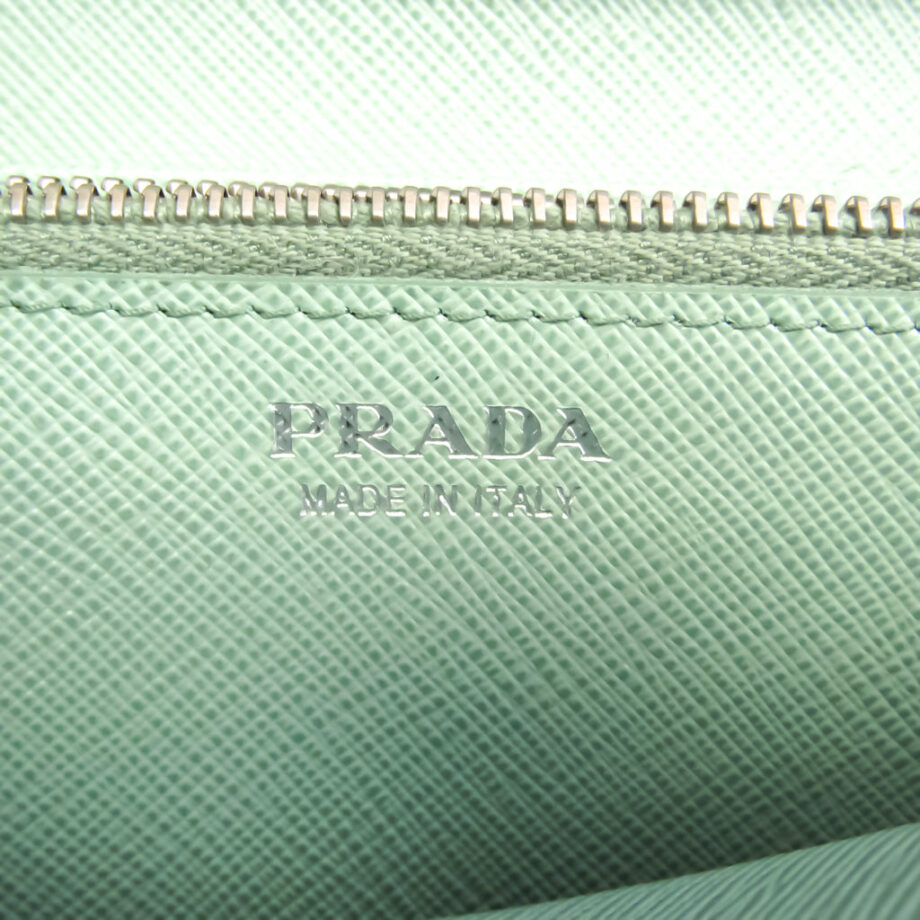 PRADA Ribbon