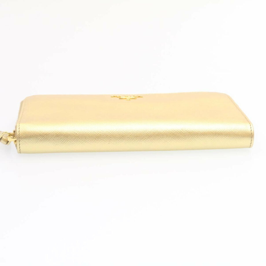 PRADA wallet