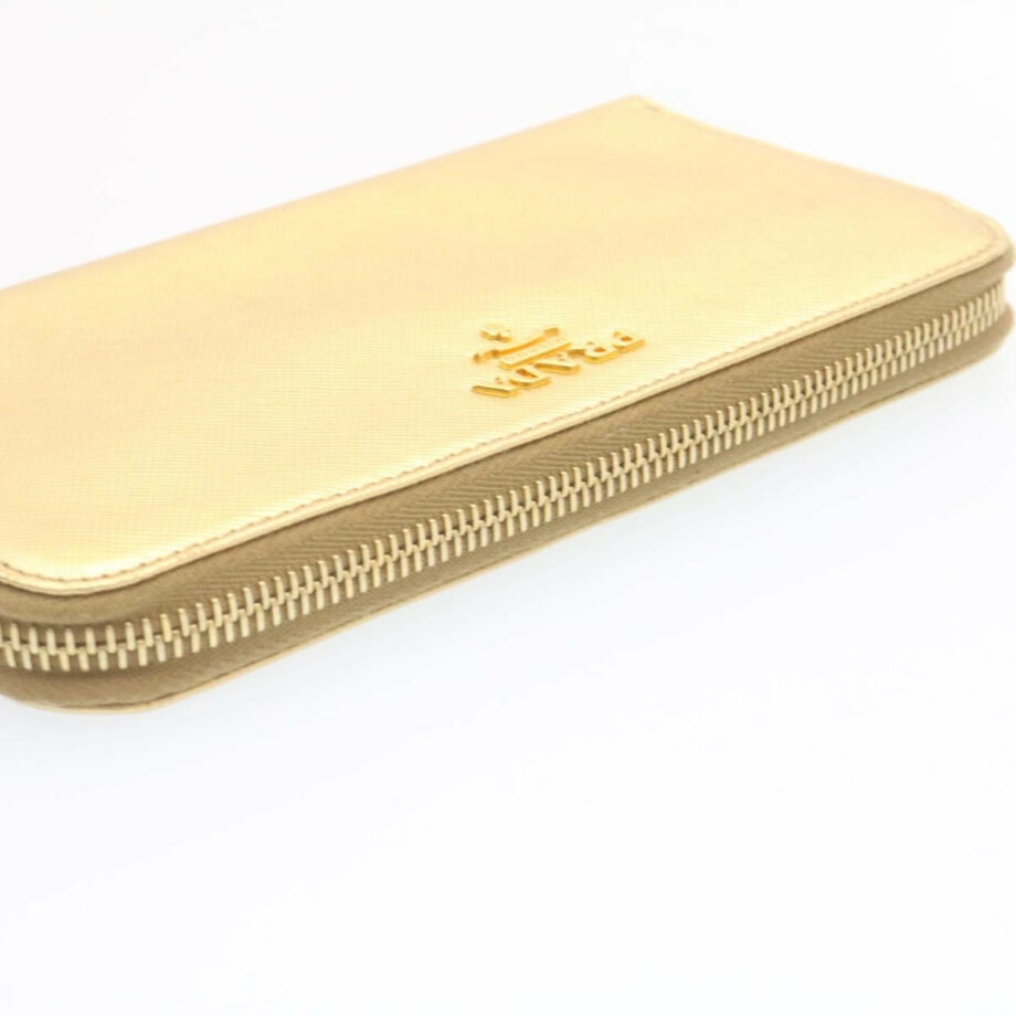 PRADA wallet