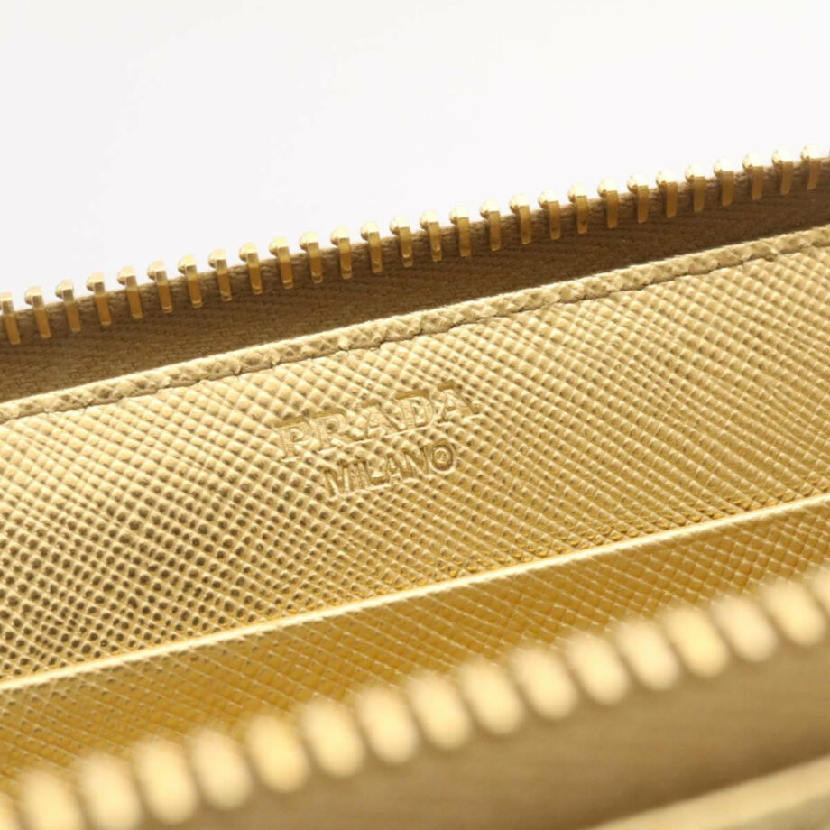 PRADA wallet