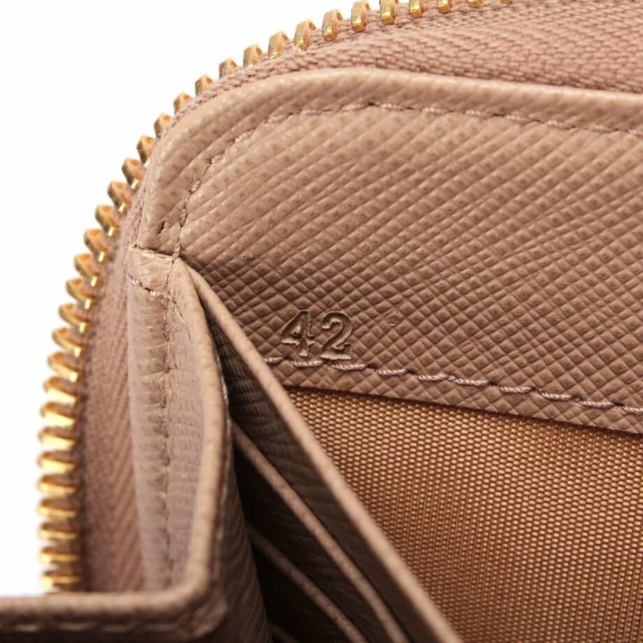 PRADA wallet