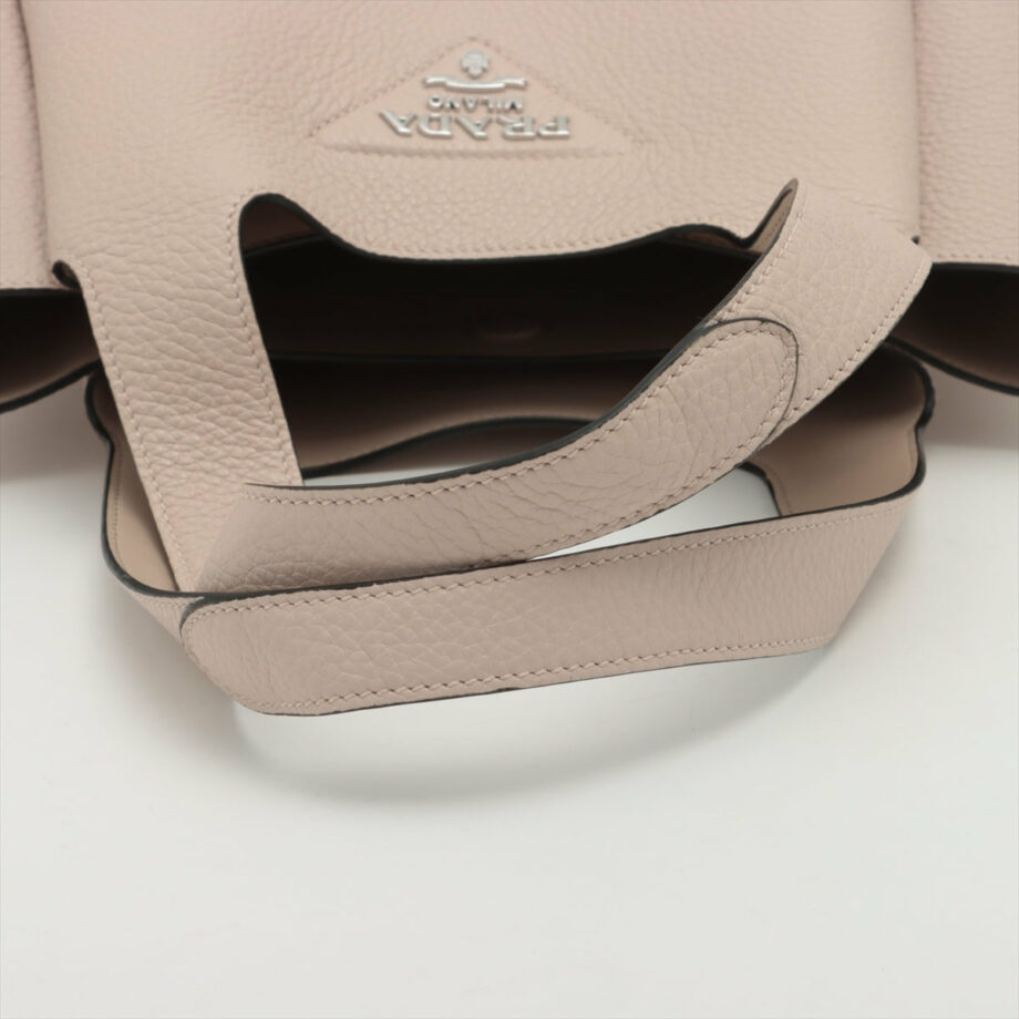 PradaVitelloDainosoftLeatherHandbagPink05