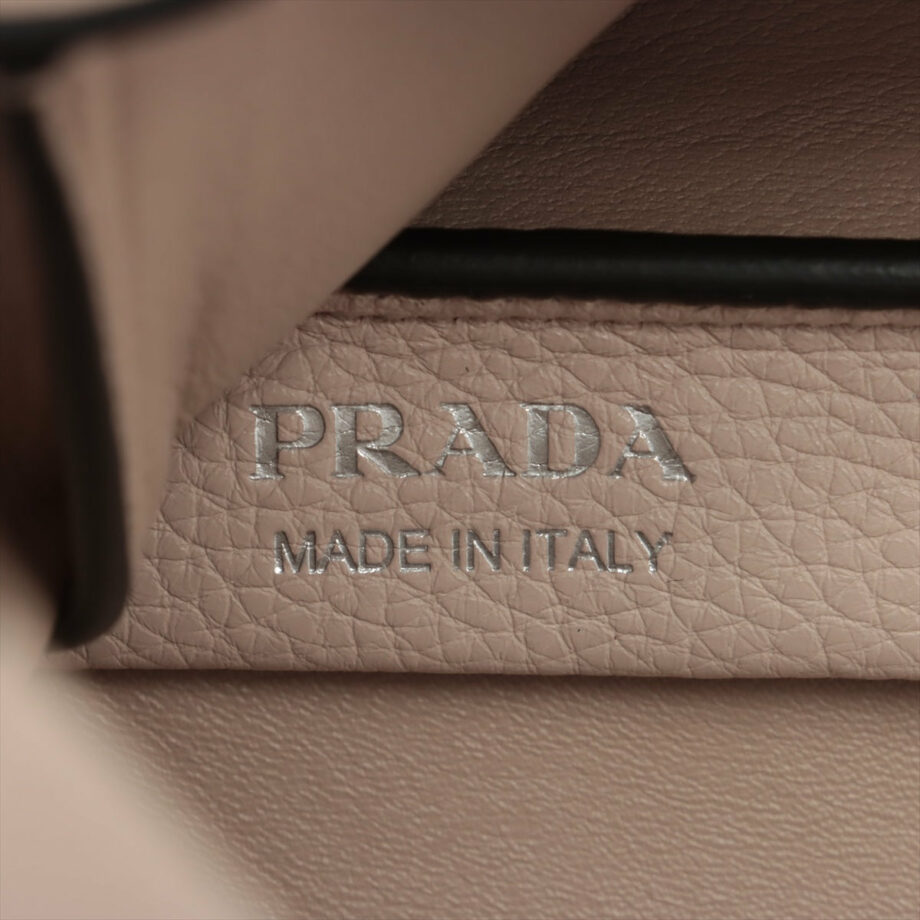 PradaVitelloDainosoftLeatherHandbagPink10
