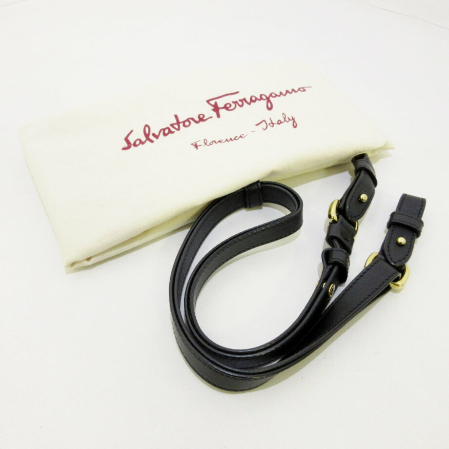 SALVATORE FERRAGAMO Gancini