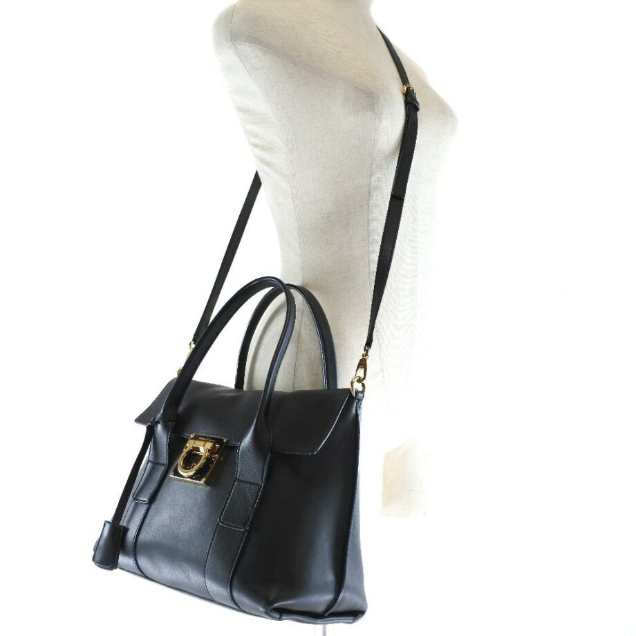 SALVATORE FERRAGAMO Gancini