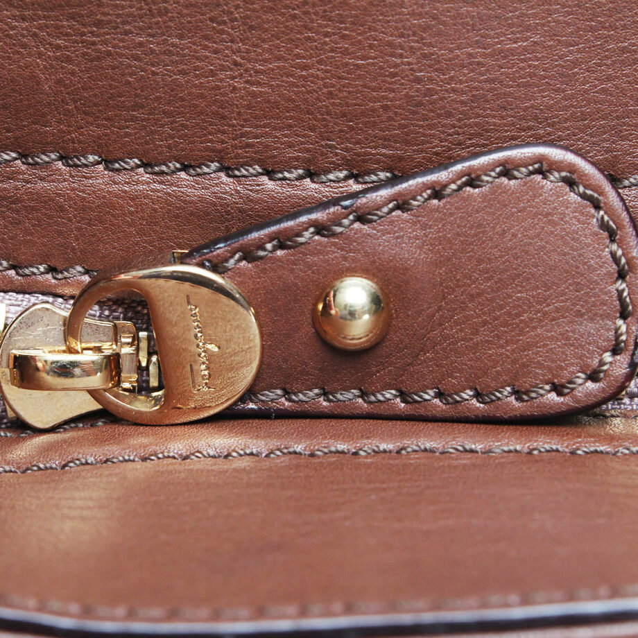 SALVATORE FERRAGAMO handbag