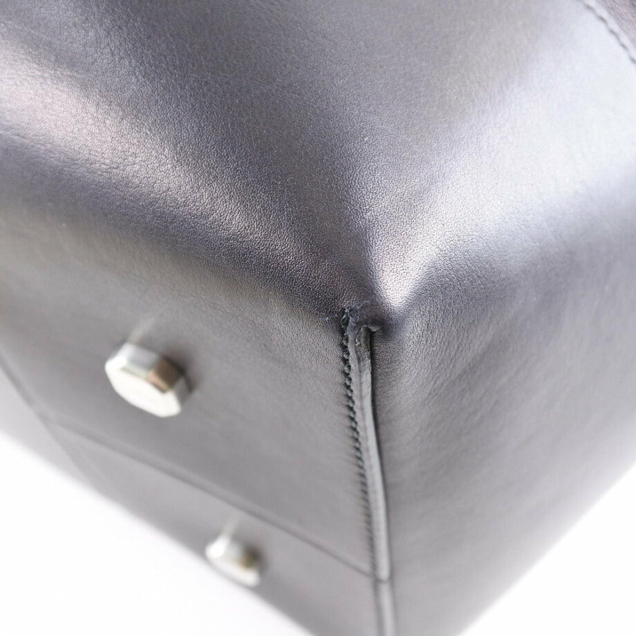 SALVATORE FERRAGAMO handbag