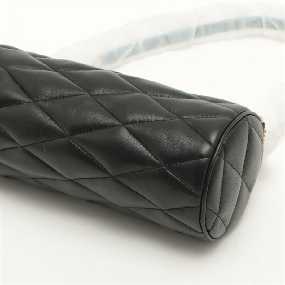 Saint Laurent Paris Leather Chain shoulder bag