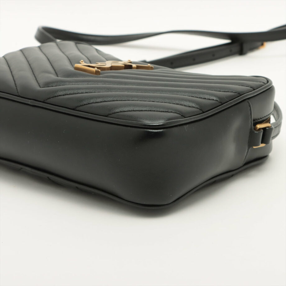 SaintLaurentParisLouCameraLeatherShoulderbagBlack3_81d596cf-7170-4f2b-a951-d77c099127e8