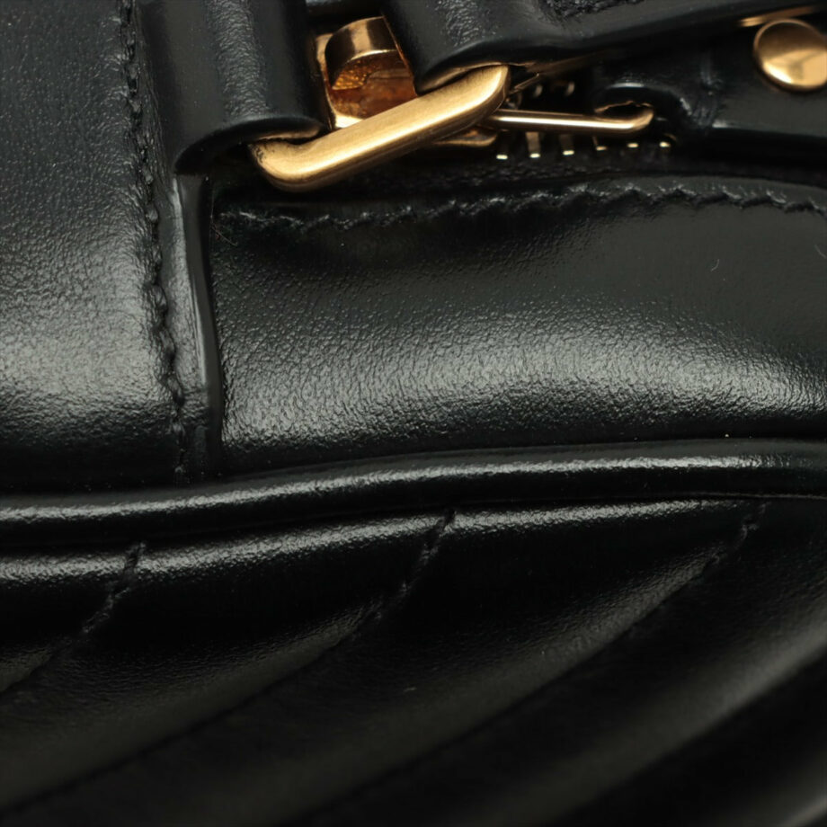 SaintLaurentParisLouCameraLeatherShoulderbagBlack8_9a082780-ace9-40b0-b3b3-6e9e8d7ba054
