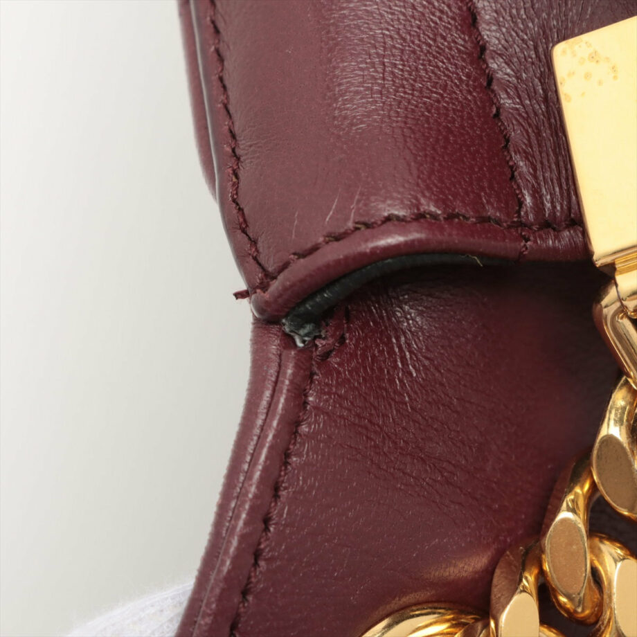 Saint Laurent Paris Viki Leather Chain shoulder bag Bordeaux