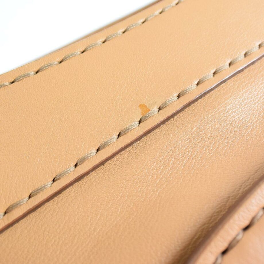 TOD'S Shoulder