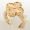 VanCleef_ArpelsVintageAlhambraGuillocherings750_YG_8.2g501