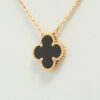 VanCleef_ArpelsVintageAlhambraOnyxNecklace750_YG_5.3g1