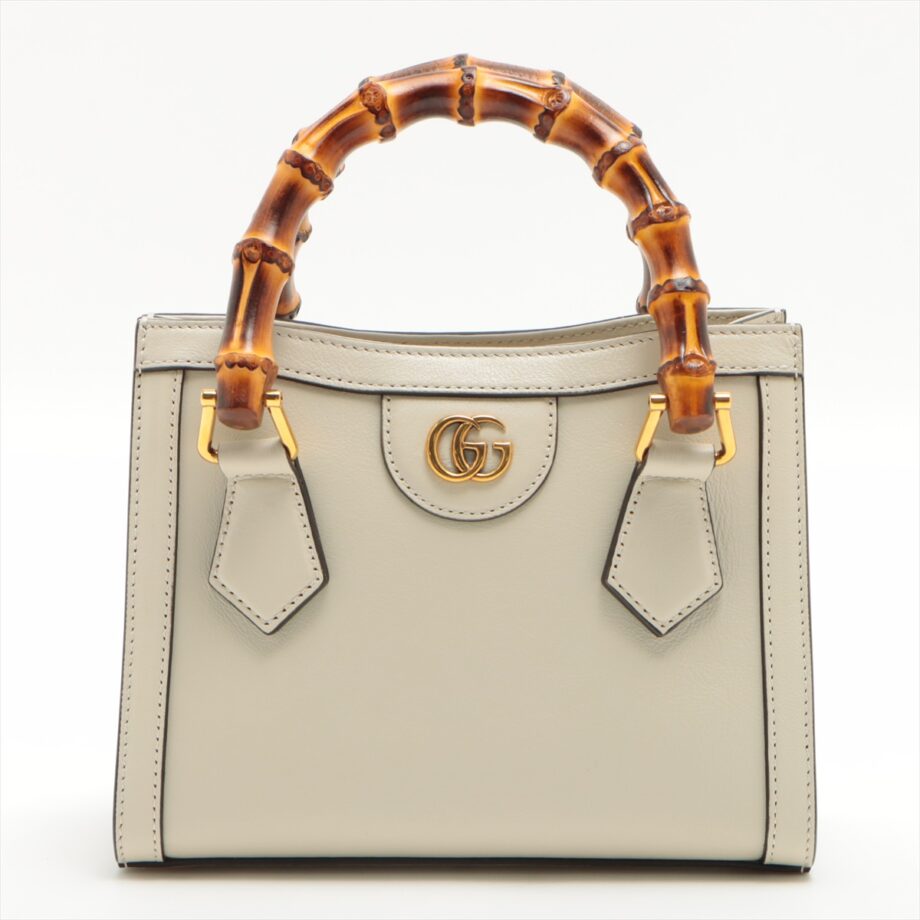 Gucci Diana Bamboo handbag Leather 2way White 655661