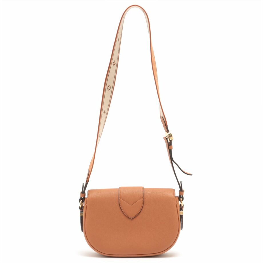 Louis Vuitton LV Logo Pont Neuf soft MM